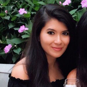 Meet your Posher, Parissa